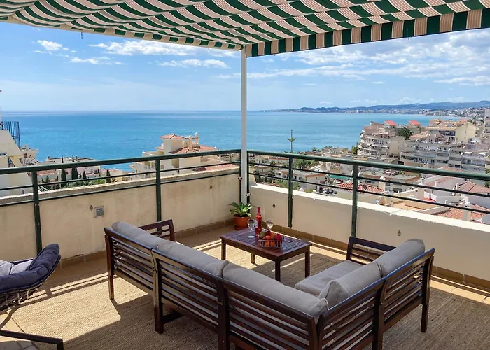 Terrace Of Paradise, 3 Bed Duplex, Bbq, Views, Pool, Parking
