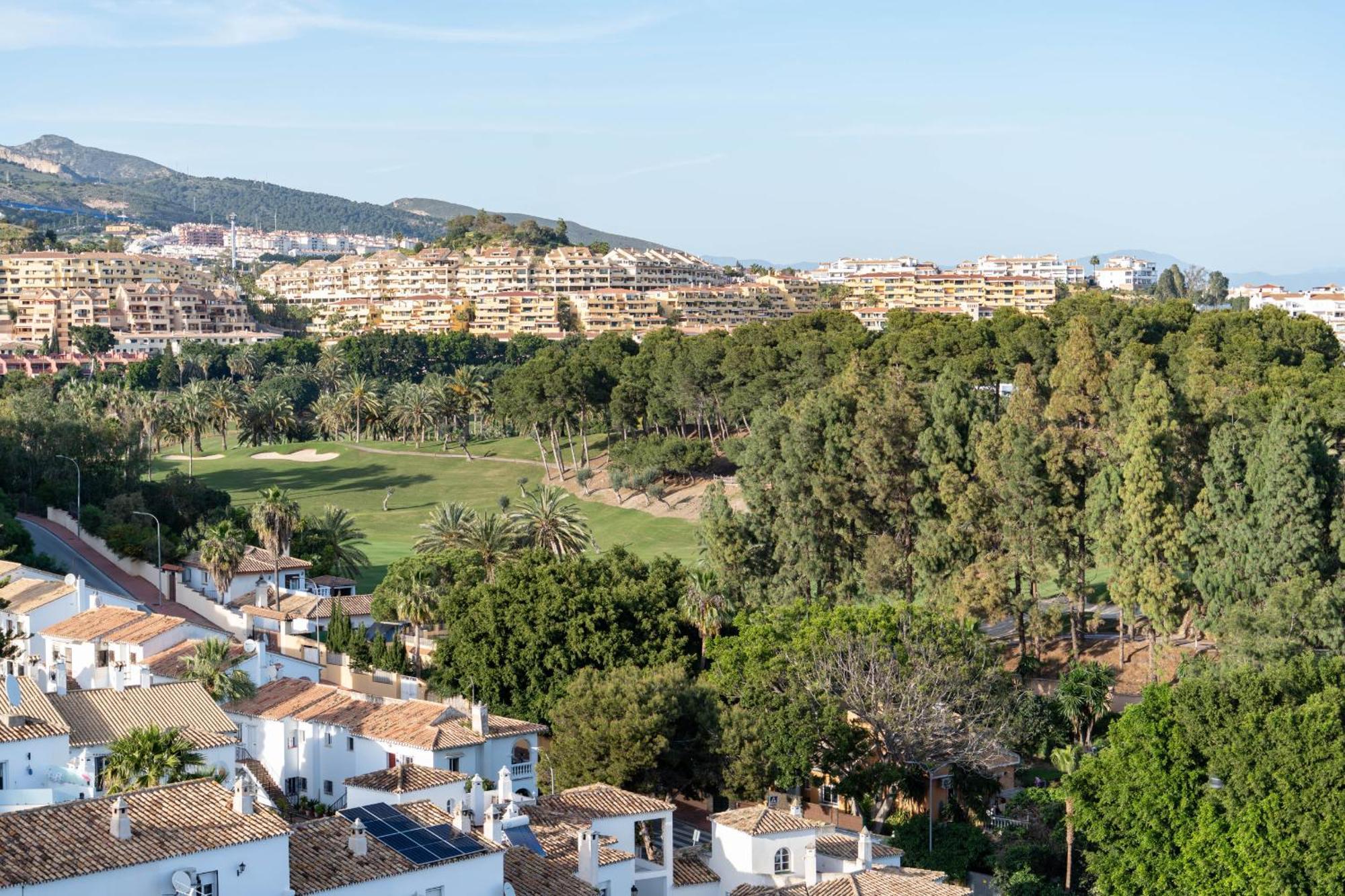 Terrace Of Paradise, 3 Bed Duplex, Bbq, Views, Pool, Parking Appartement Benalmádena